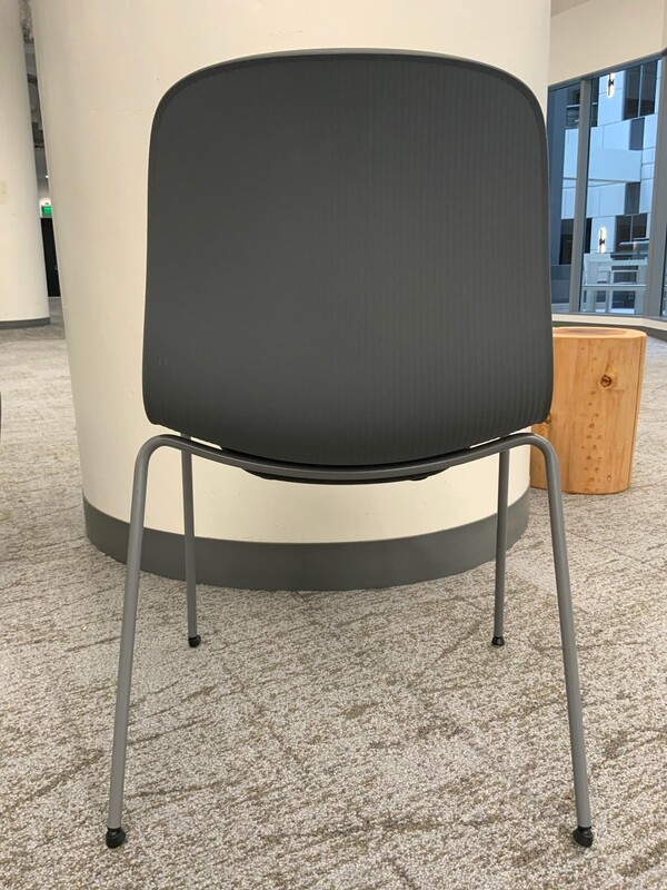 Verve Chair - Thumbnail 3
