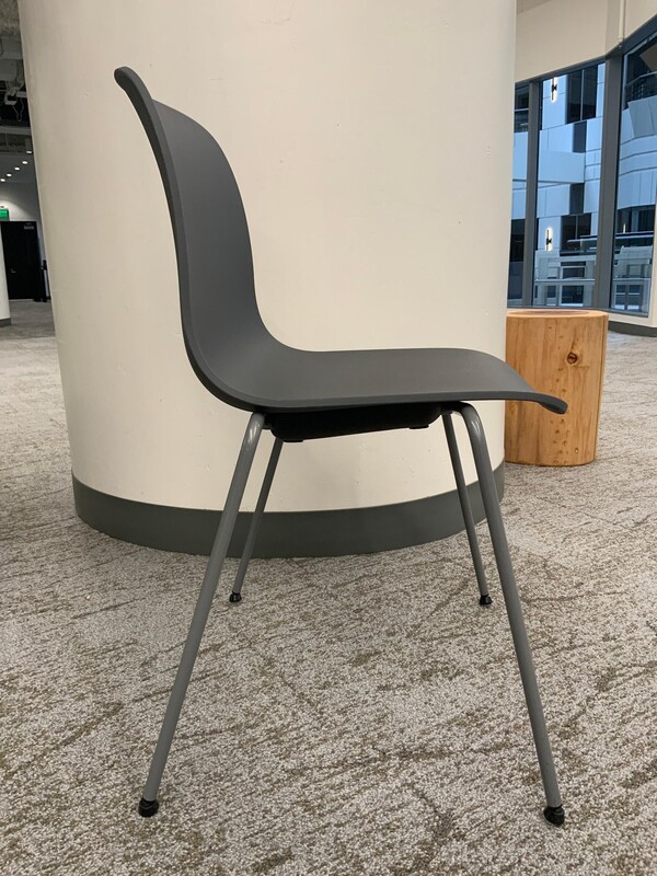Verve Chair - Thumbnail 2