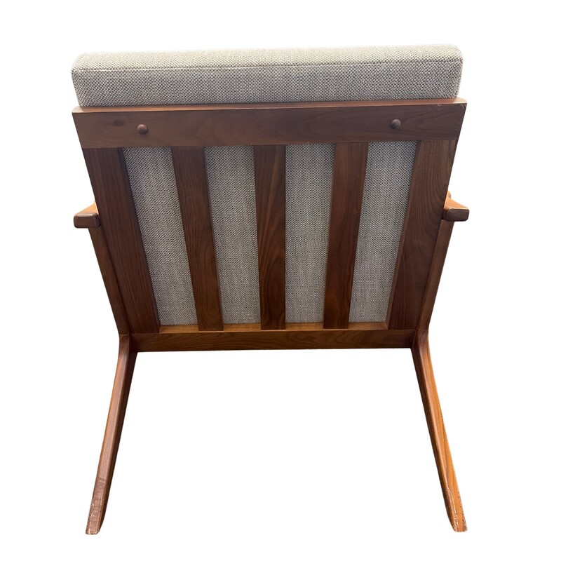 Mid-Mod Lounge Chair - Thumbnail 2