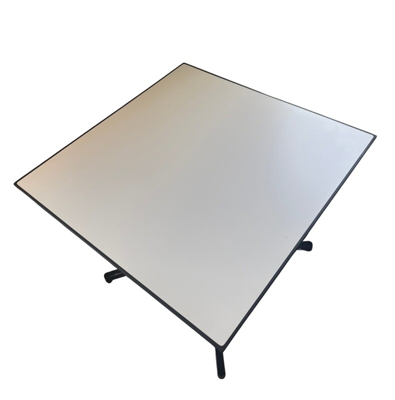 Dining Table - Thumbnail 3