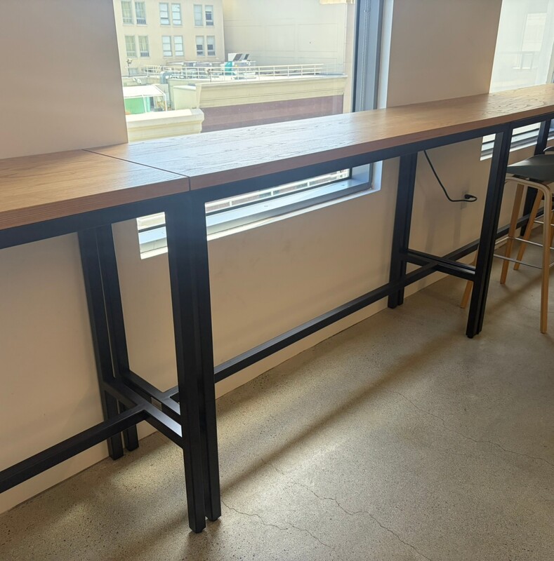 Bar-Height Table - Thumbnail 2