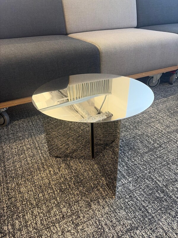 Slit Side Table - Image 1