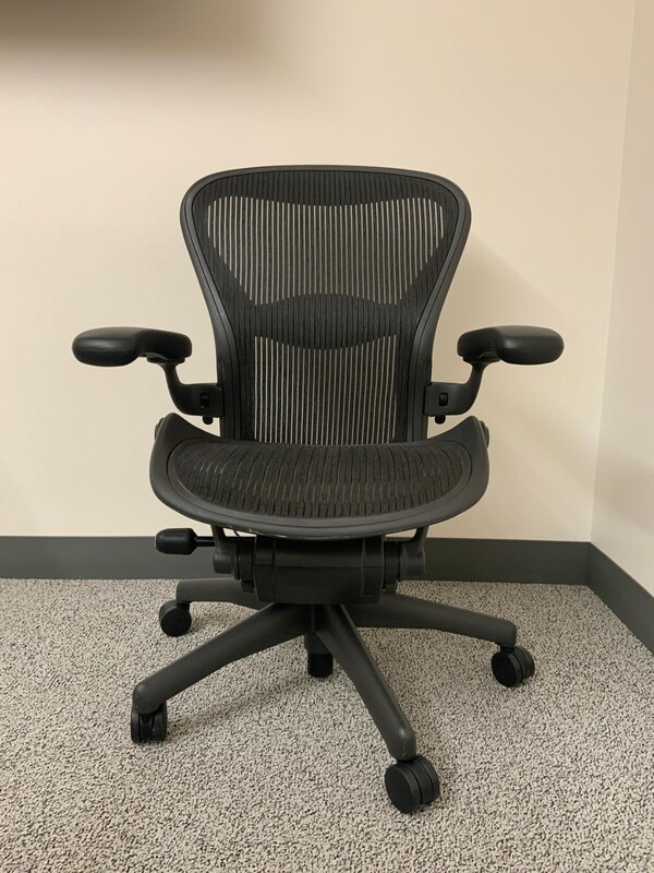 Size B Aeron Chair - Image 1