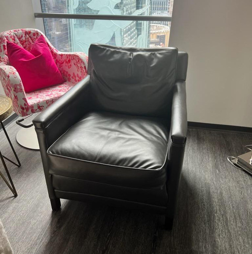 Club Chair - Thumbnail 2