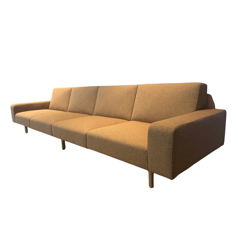 Sistema 11' Sofa - Image 1