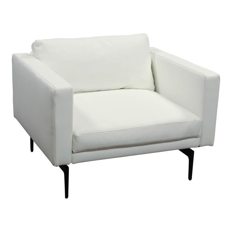 Relaxed Club Chair - Image 1