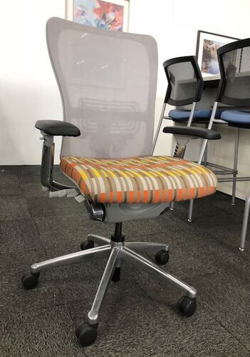 Haworth Zody Task Chair (Grey Mesh/Bar Patterns) - Image 1