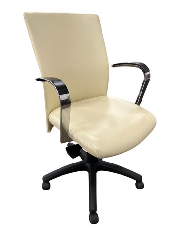 Compel Pinnacle Conference Chair (White/Black) - Image 1