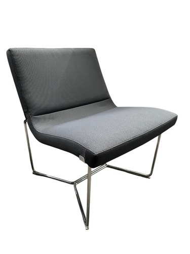 Harter Forum Lounge Chair by Izzy - Image 1