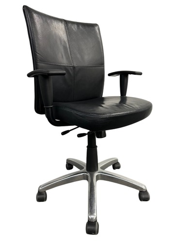 Steelcase Turnstone Jacket Executive Conference Chair (Black/Chome) - Image 1
