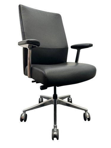 Steelcase Siento Mid-Back Executive Chair (Black/Chrome) - Image 1