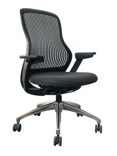 Pre-Owned Knoll Regeneration Chair (Black/Storm/Chrome) - Image 1