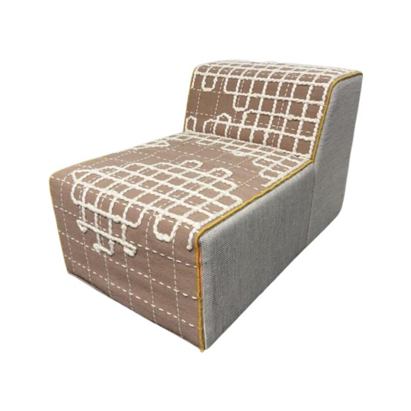 Pink Bandas Chair - Thumbnail 2