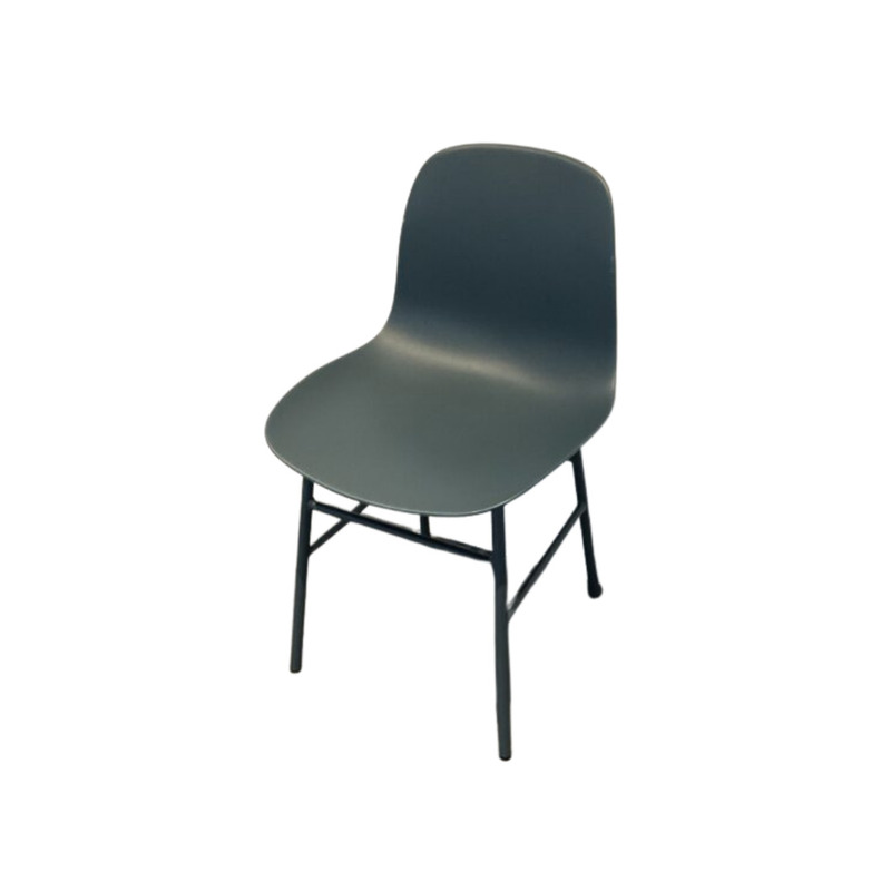 Form Chair - Thumbnail 2