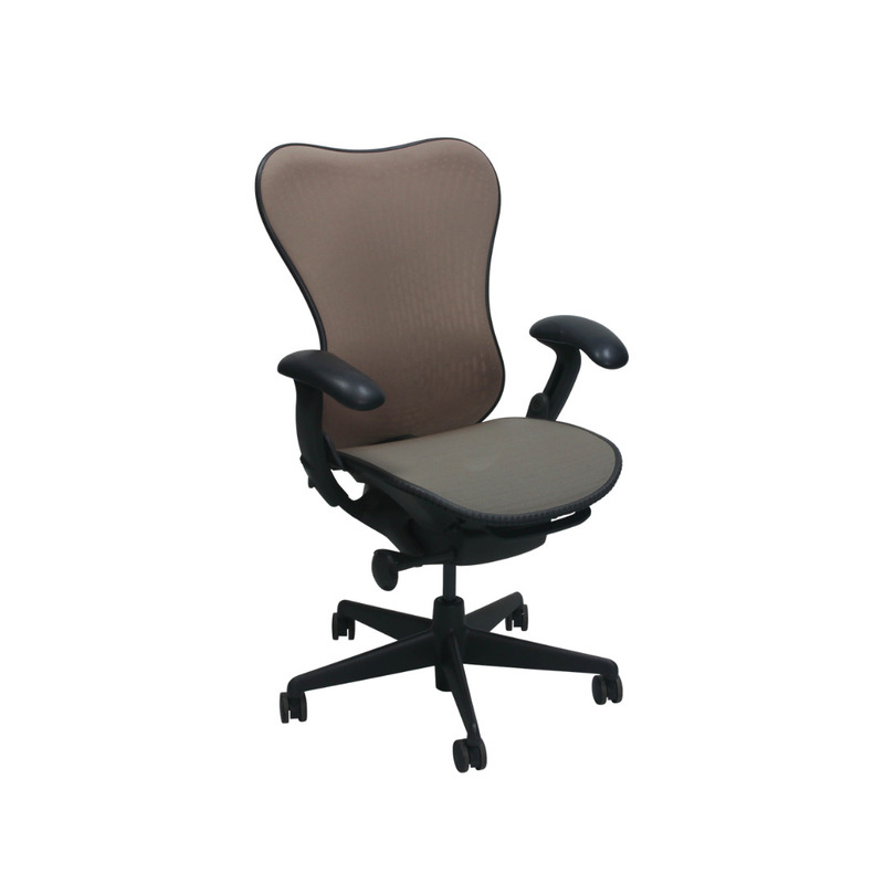 Mirra 1 Used Mesh Back Task Chair - Image 1