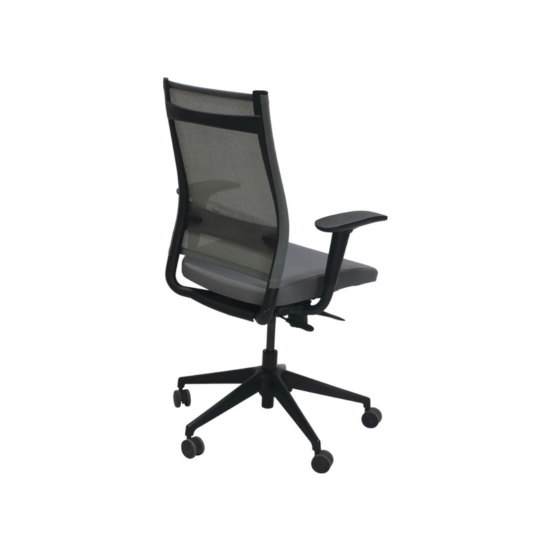Wit High Back Used Mesh Back Task Chair - Thumbnail 3