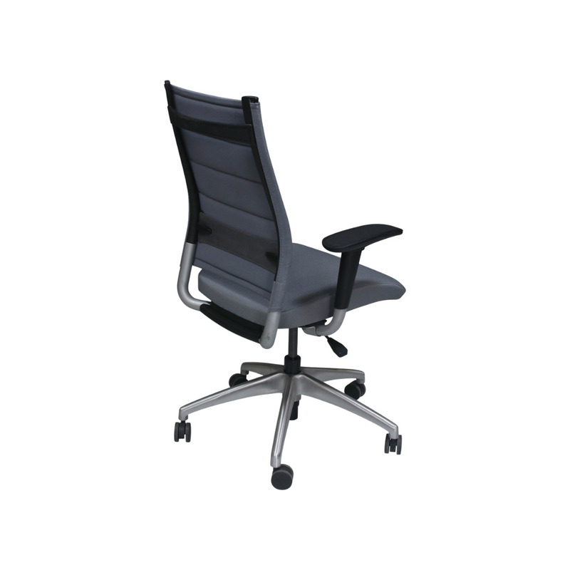 Wit High Back Used Task Chair w Aluminum Base - Thumbnail 2
