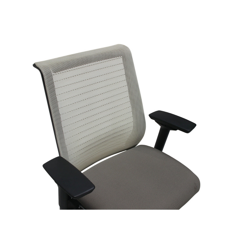 Think Used Coconut Mesh Back Task Chair - Thumbnail 4