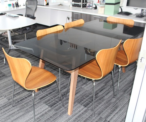Executive Table - Thumbnail 2