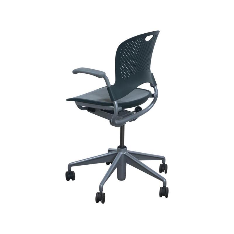 'Caper' Used Conference Chair - Thumbnail 3