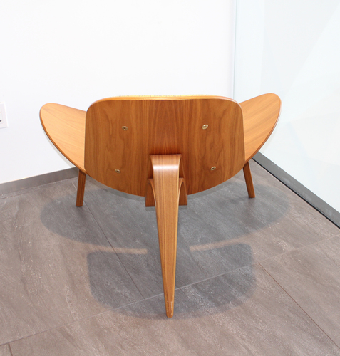 'Shell' Chair by Hans J. Wegner (CH07) - Thumbnail 4