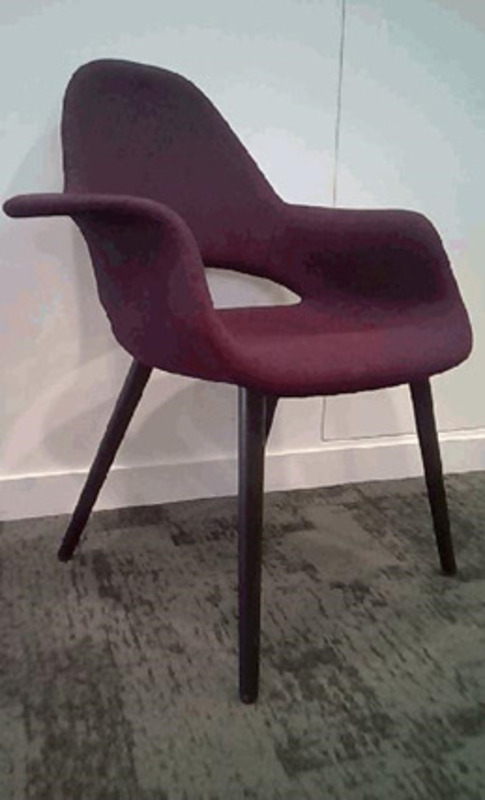 Organic Comfrerence Chair - Image 1