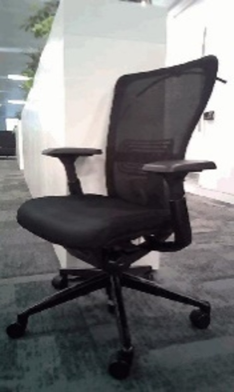 Comforto Mesh Back Swivel Chair - Image 1