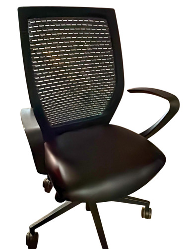 Krug Aqua Tilter Task Chair (Black Leather/Black) - Image 1