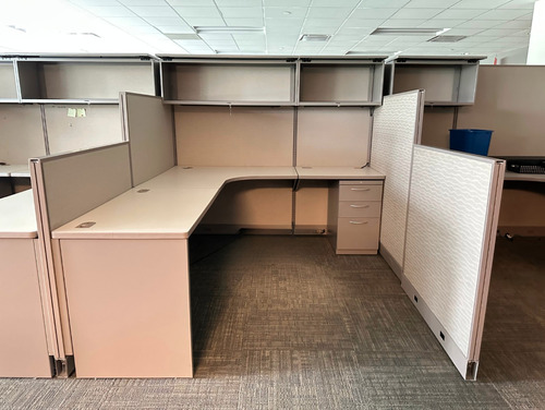 HON Initiate Cubicles (6.5'W x 7.5'D) - Image 1