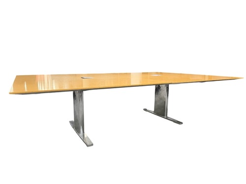 Pre-owned 9' Nienkamper Vox Conference Table (Maple) - Image 1