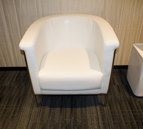 Modern Living Lounge Chair - Thumbnail 2
