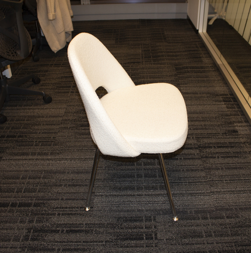 'Saarinen' Executive Side Chair w/ Metal Legs - Thumbnail 3