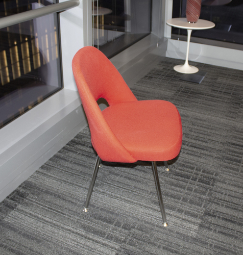 'Saarinen' Executive Side Chair w/ Metal Legs - Thumbnail 3