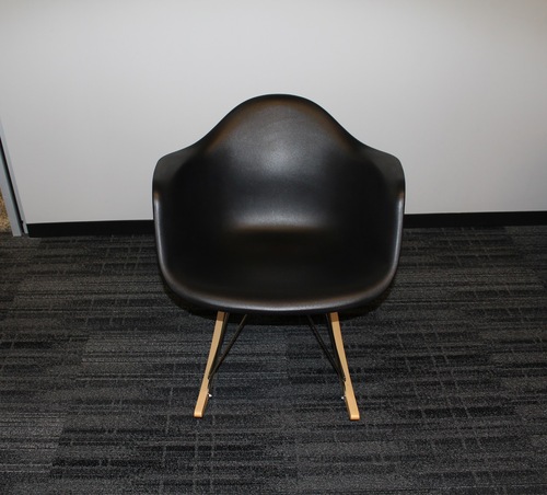 Eames Molded Plastic Rocking Chair - Thumbnail 2