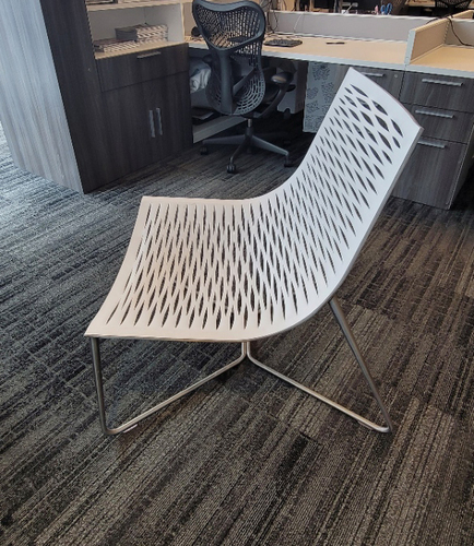 'York' Lounge Chair - Thumbnail 3