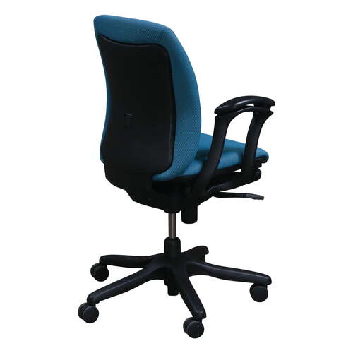 'Amicus Synchro' Conference Chair - Thumbnail 2
