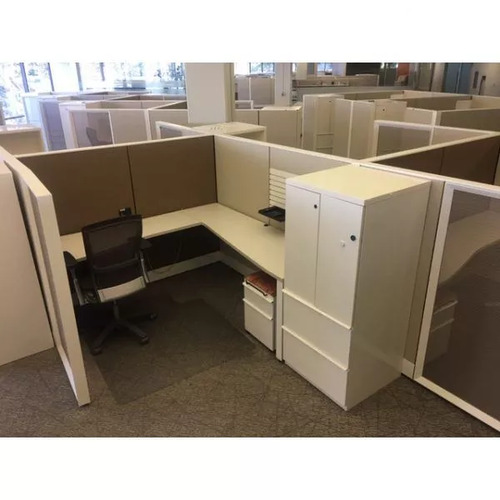 'Dividends' Cubicle - Thumbnail 4