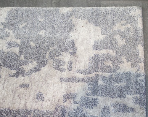 Area Rug (AR1-24) - Image 1