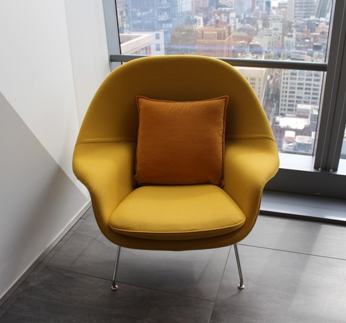 Miller/Knoll 'Womb' Chair - Thumbnail 2