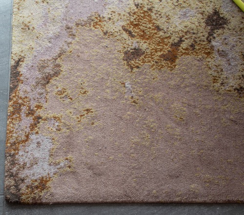 Area Rug (AR1-23) - Image 1