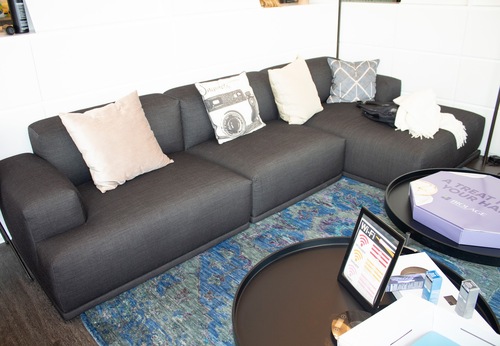 Area Rug (AR3-23) - Thumbnail 2