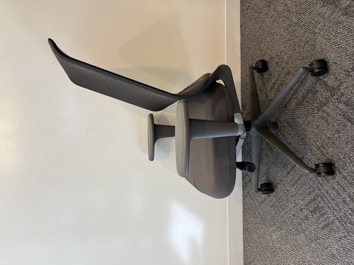 ID 'Cloud' Task Chair with Arms - Thumbnail 3