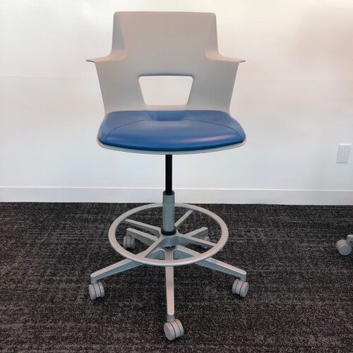 Turnstone 'Shortcut' Five Star Stool - Thumbnail 2
