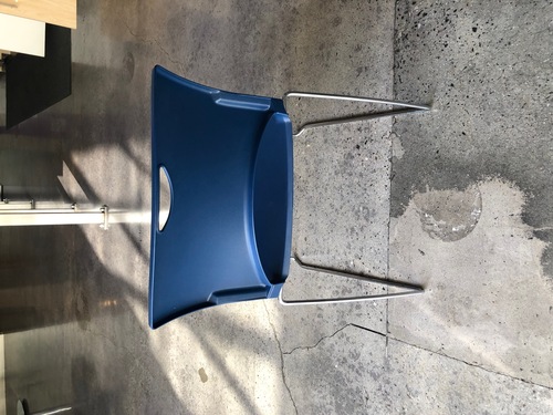 'On Call' Wire Chair - Thumbnail 3