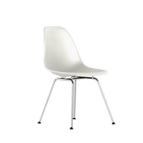 Eames Molded Plastic Side Chair - Image 1