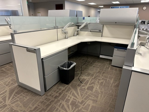 'Canvas' 6X8 Workstations  - Image 1