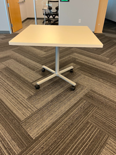 'Everywhere' Square Mobile Table - Thumbnail 3