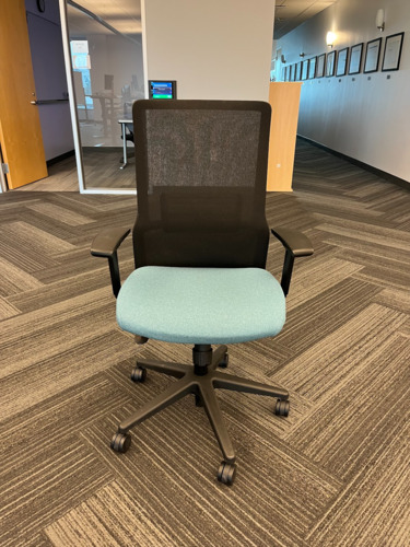 'Novo' Ergonomic High Back Task Chair  - Thumbnail 2
