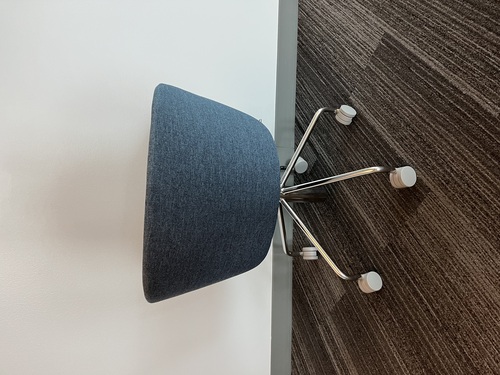 'Pitch' Meeting Chair - Thumbnail 4