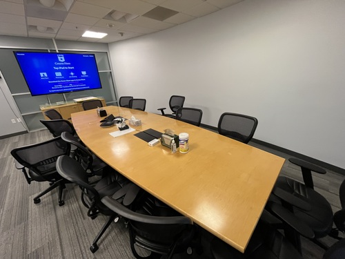 Boat-Shaped Conference Table - Thumbnail 4